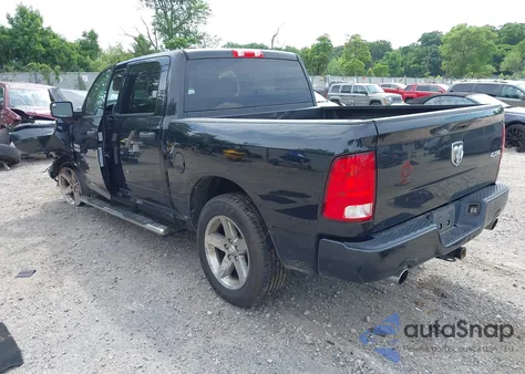 2017 Ram 1500 Express 4X4 5'7 Box z USA, uszkodzony, nr VIN 1C6RR7KT6HS699381